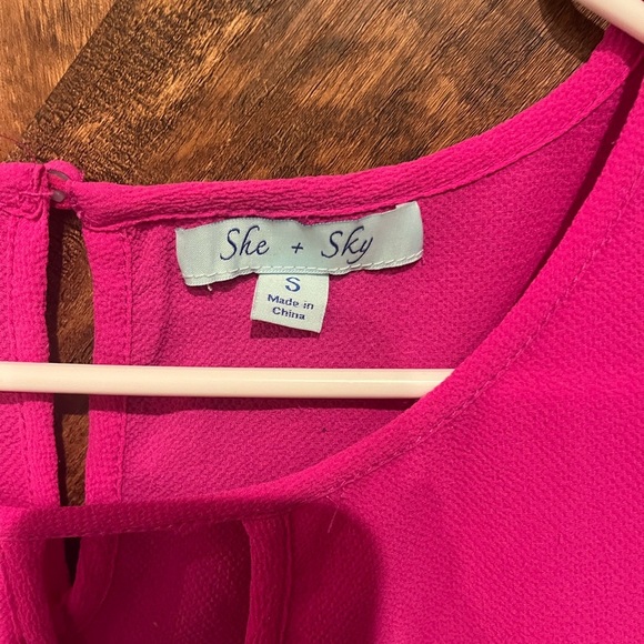 She + sky women’s hot pink vneck blouse size small‎ - Picture 2 of 5